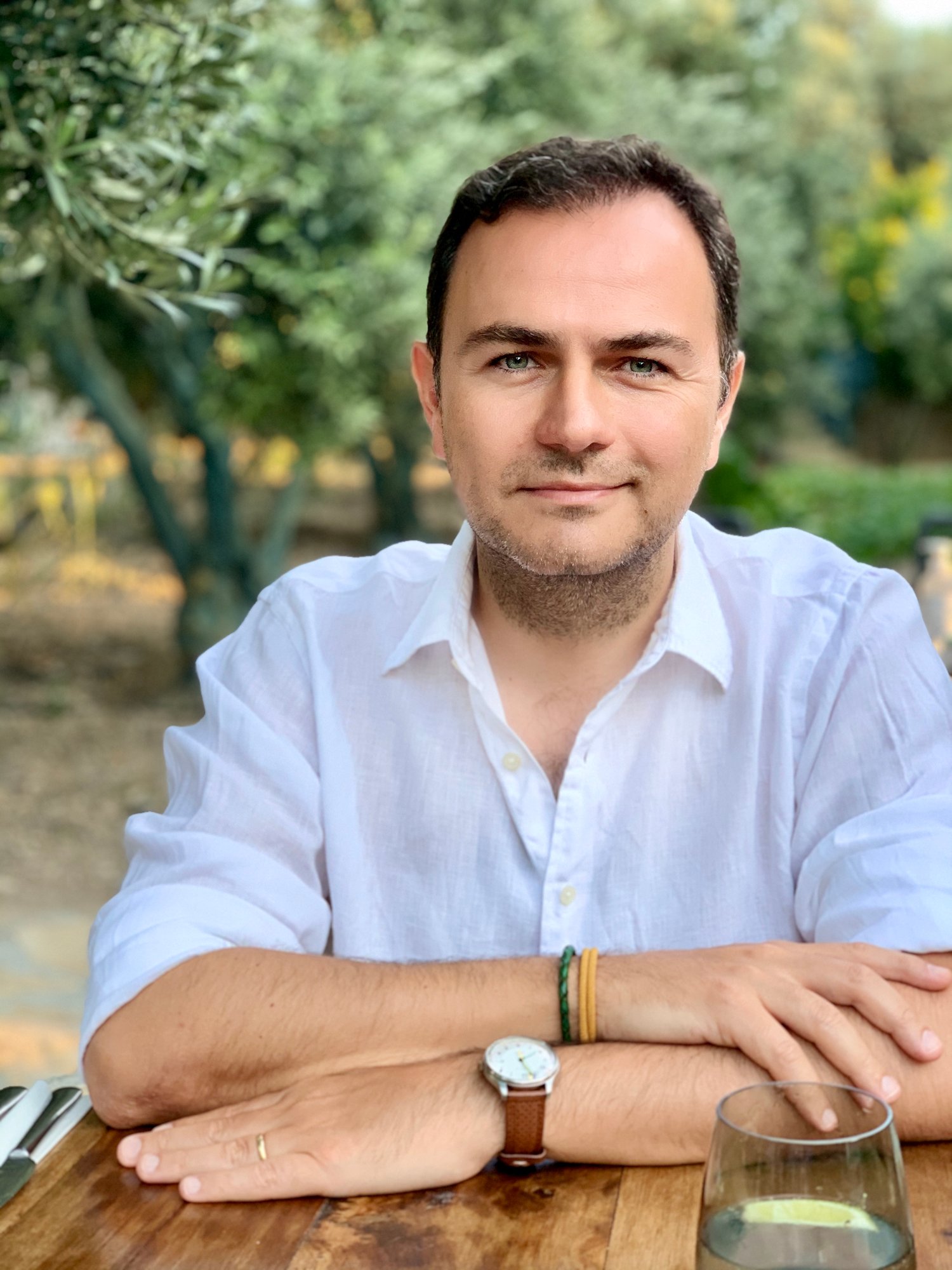 Dr Baris Onay